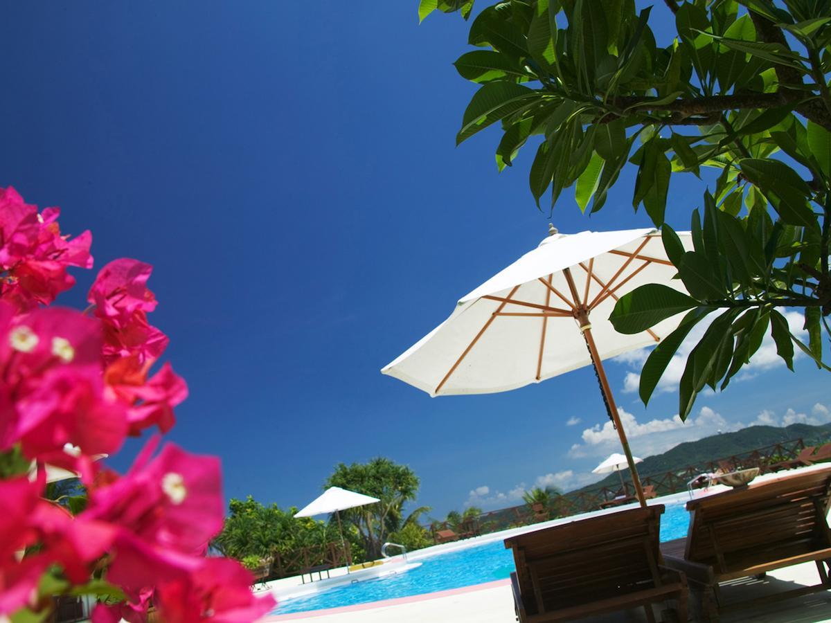 Coco Garden Resort Okinawa Uruma Exterior photo